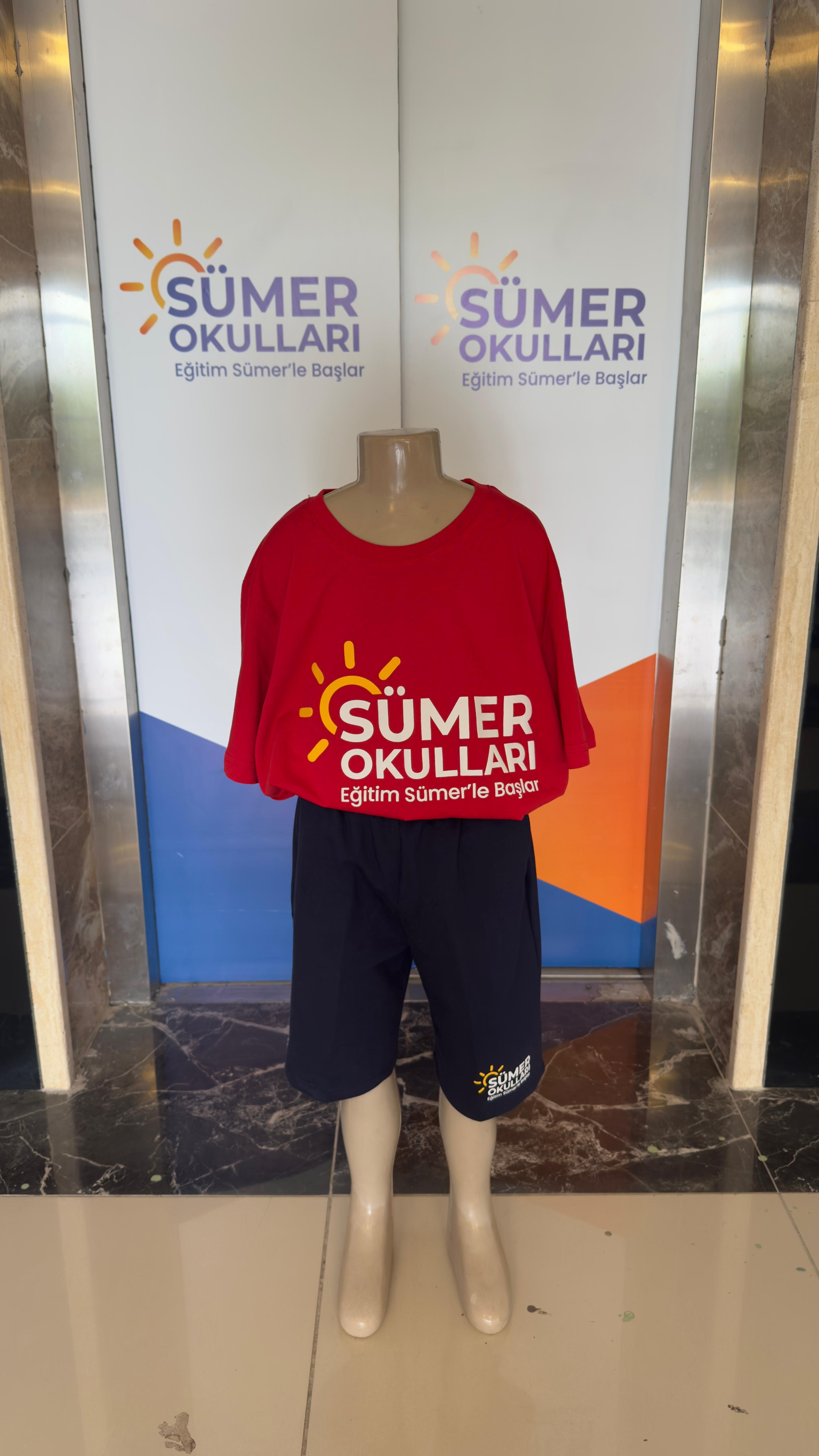 Okul kıyafeti örneği 4